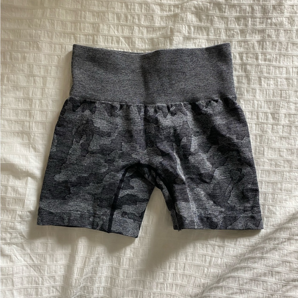 Workout shorts